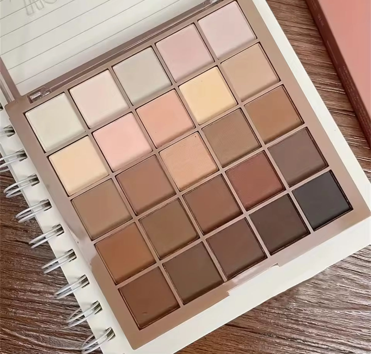 Everyday Neutrals 25-Color Matte Eyeshadow Palette