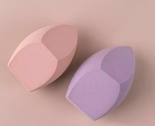 LuxePulse Soft-Blend Makeup Sponge (Random Color)