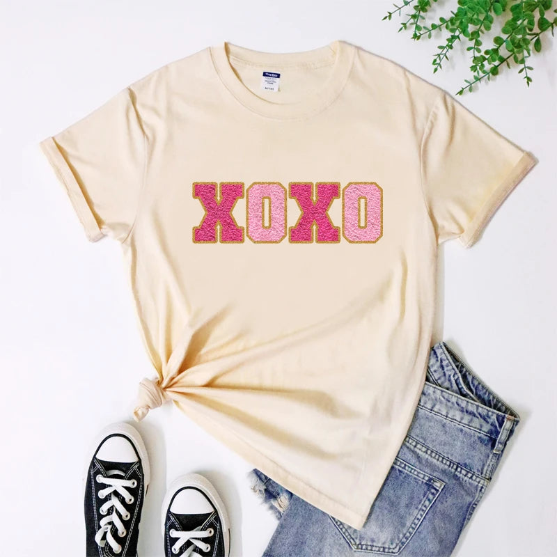 Trendy Valentines Day XOXO Patch Print T-Shirt: - Luxepulse