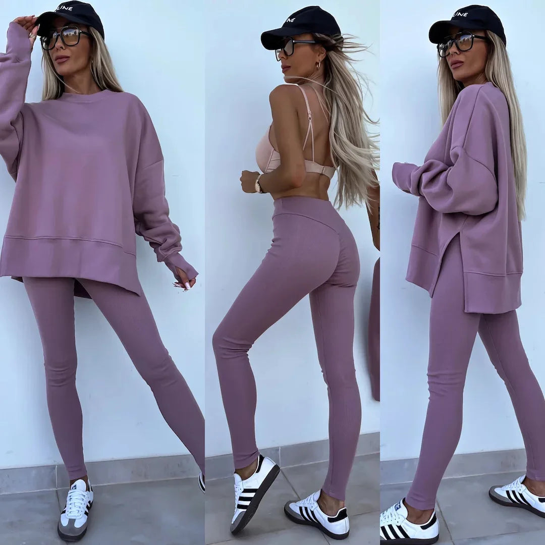 Trendy Two-Piece Tracksuit – Comfortable & Stylish - Luxepulse