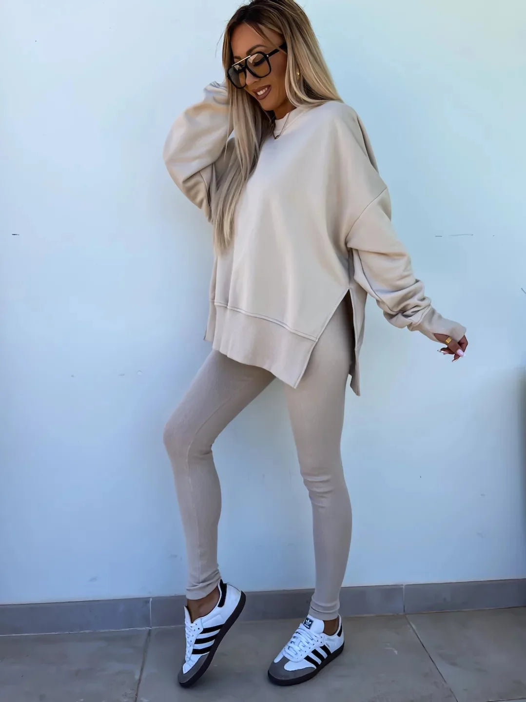 Trendy Two-Piece Tracksuit – Comfortable & Stylish - Luxepulse