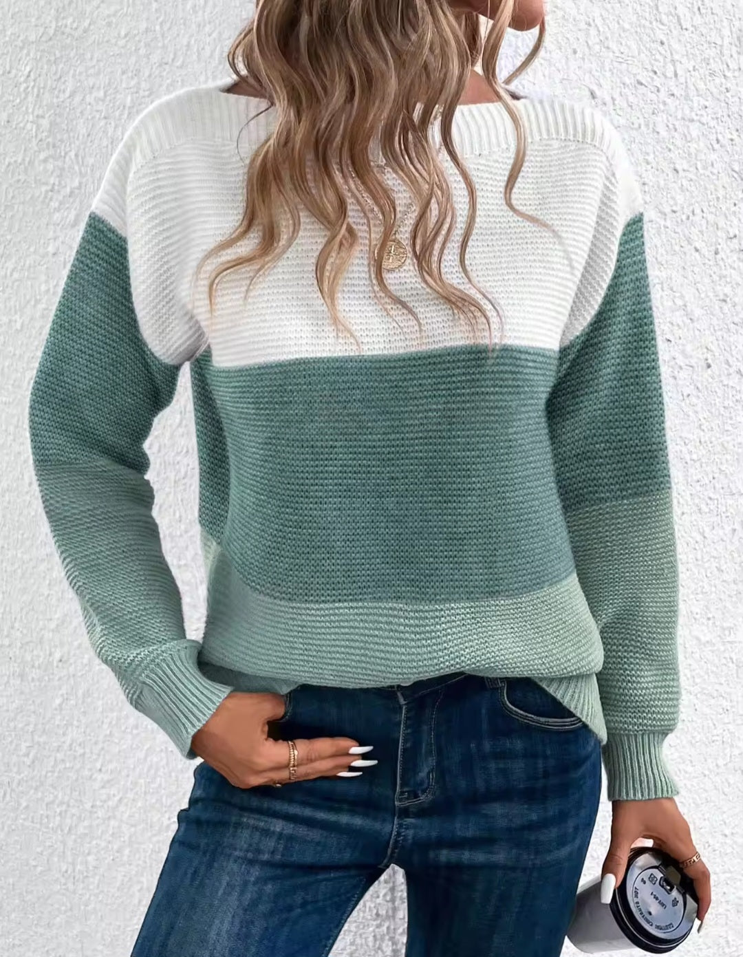 Three Color Patchwork Sweater-Cozy & Chic for Every Occasion - Luxepulse