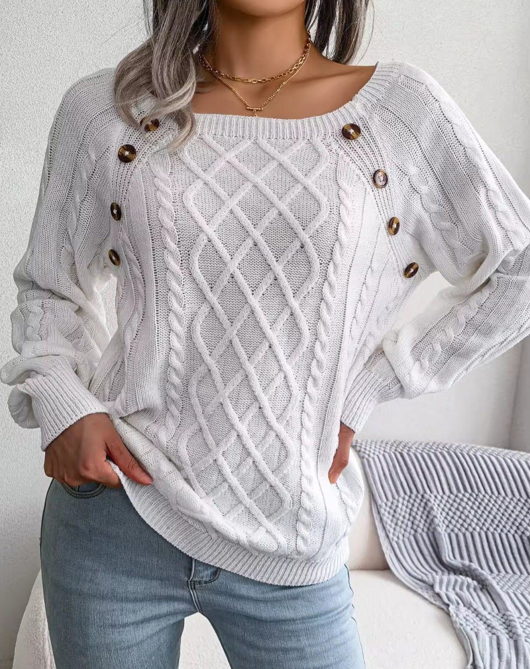 Women’s Casual Buttoned Sweater - Cozy Elegance - Luxepulse