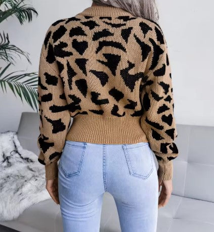 Trendy & Casual Winter Leopard Pattern Sweater - Luxepulse