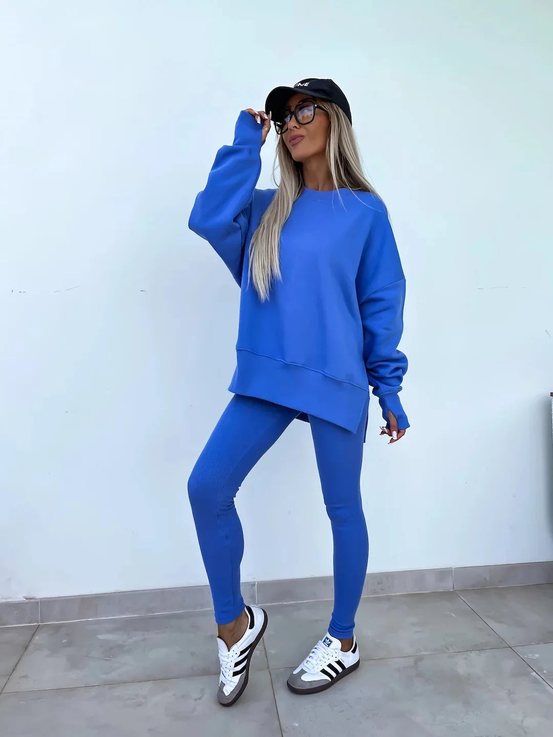 Trendy Two-Piece Tracksuit – Comfortable & Stylish - Luxepulse